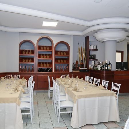 Hotel Stefano A Melito Melito di Napoli Buitenkant foto