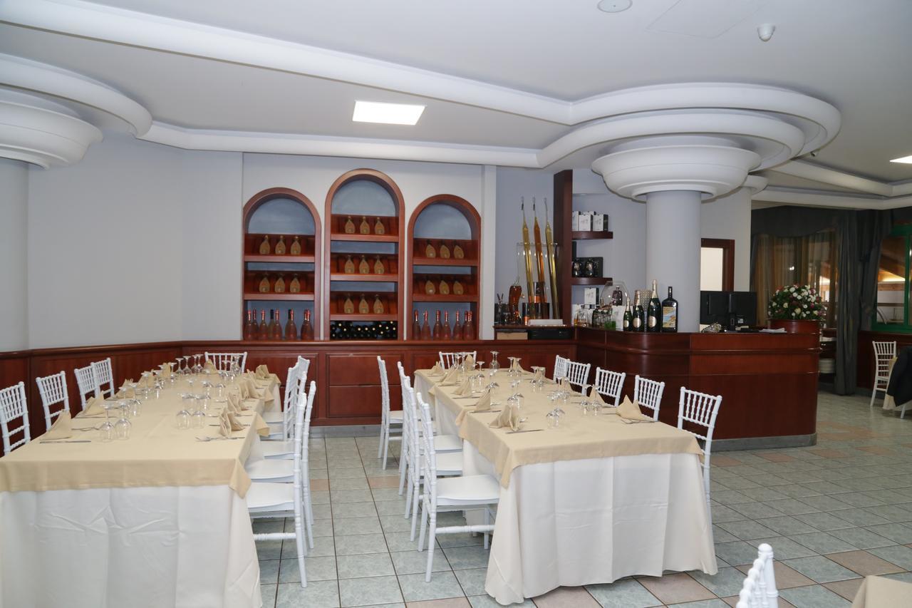 Hotel Stefano A Melito Melito di Napoli Buitenkant foto