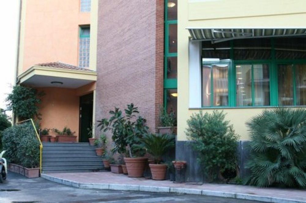 Hotel Stefano A Melito Melito di Napoli Buitenkant foto